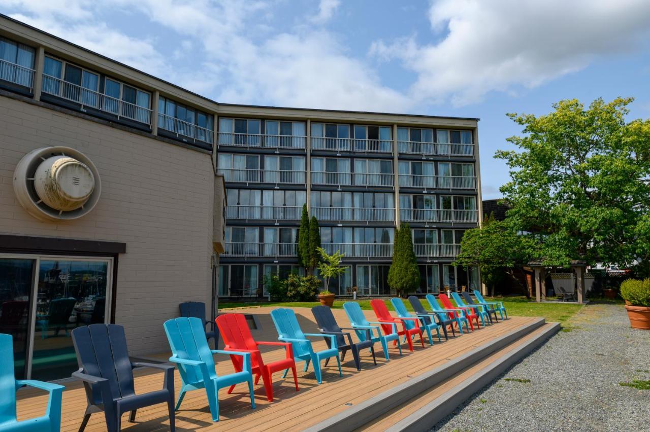 Oceanfront Suites At Cowichan Bay Exteriör bild