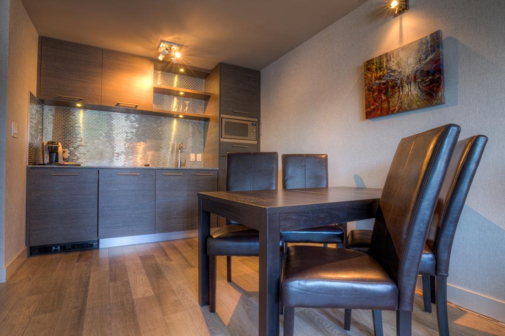 Oceanfront Suites At Cowichan Bay Exteriör bild
